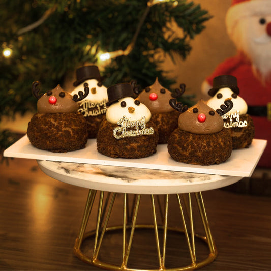 Rudolph & Frosty's Christmas Choux